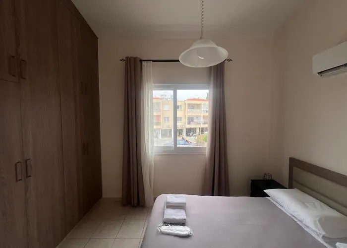 Maisonette 05 Your Ideal Апартаменты Пафос