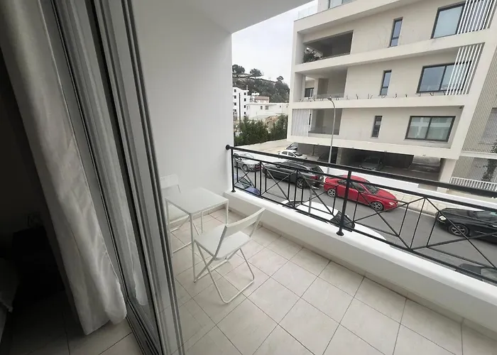 Maisonette 05 Your Ideal Апартаменты Пафос